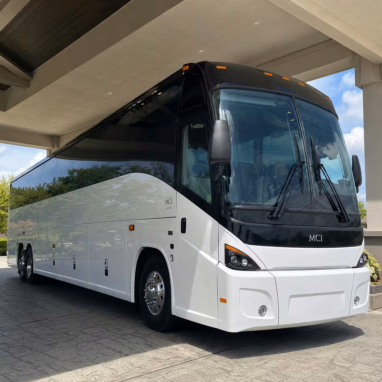 daily commuter shuttle services for greensboro s largest employers